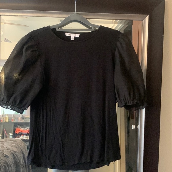 DR2 woman’s black top size small - Picture 1 of 5